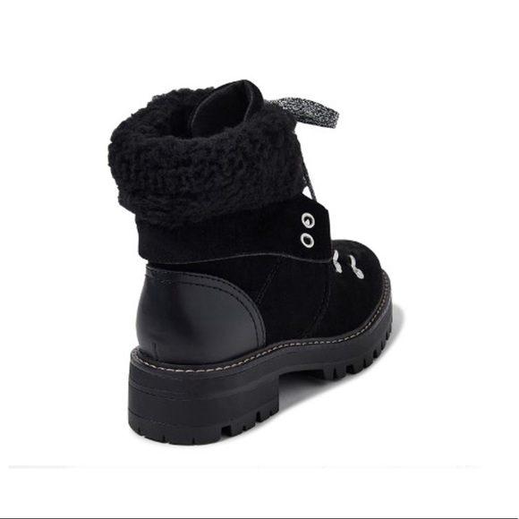 Time and Tru Women’s Cozy Hiker Boots - Picture 3 of 8